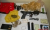Grupo de Diligências Especiais da Policia Civil apreende maconha, armas e joias roubadas