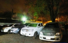Policiais Civis do GDE de Foz apreendem oito veículos em Ramilândia