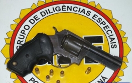 Policiais Civis do GDE apreende revolver 38 no Bairro Três Lagoas