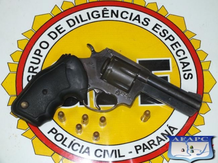 Policiais Civis do GDE apreende revolver 38 no Bairro Três Lagoas